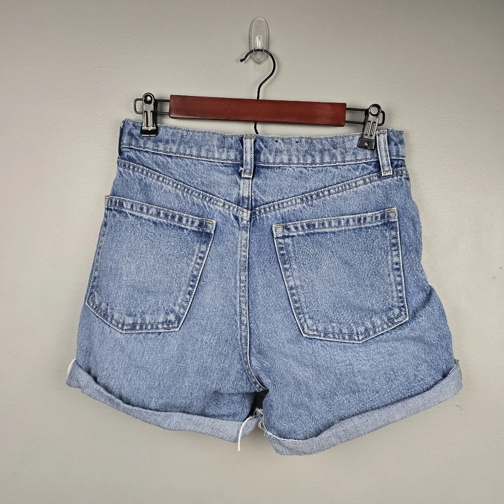 GAP barrel jean